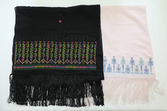Black shawl (with tassels) large size